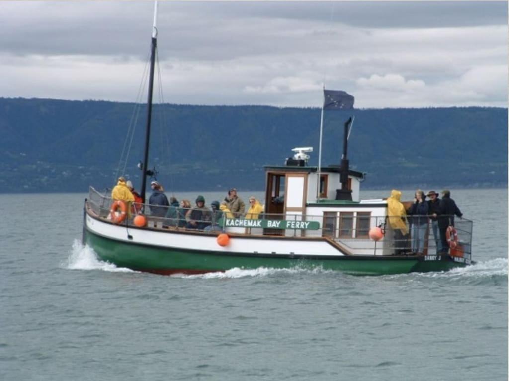 Oyster Lady Homer, Ak Exterior foto